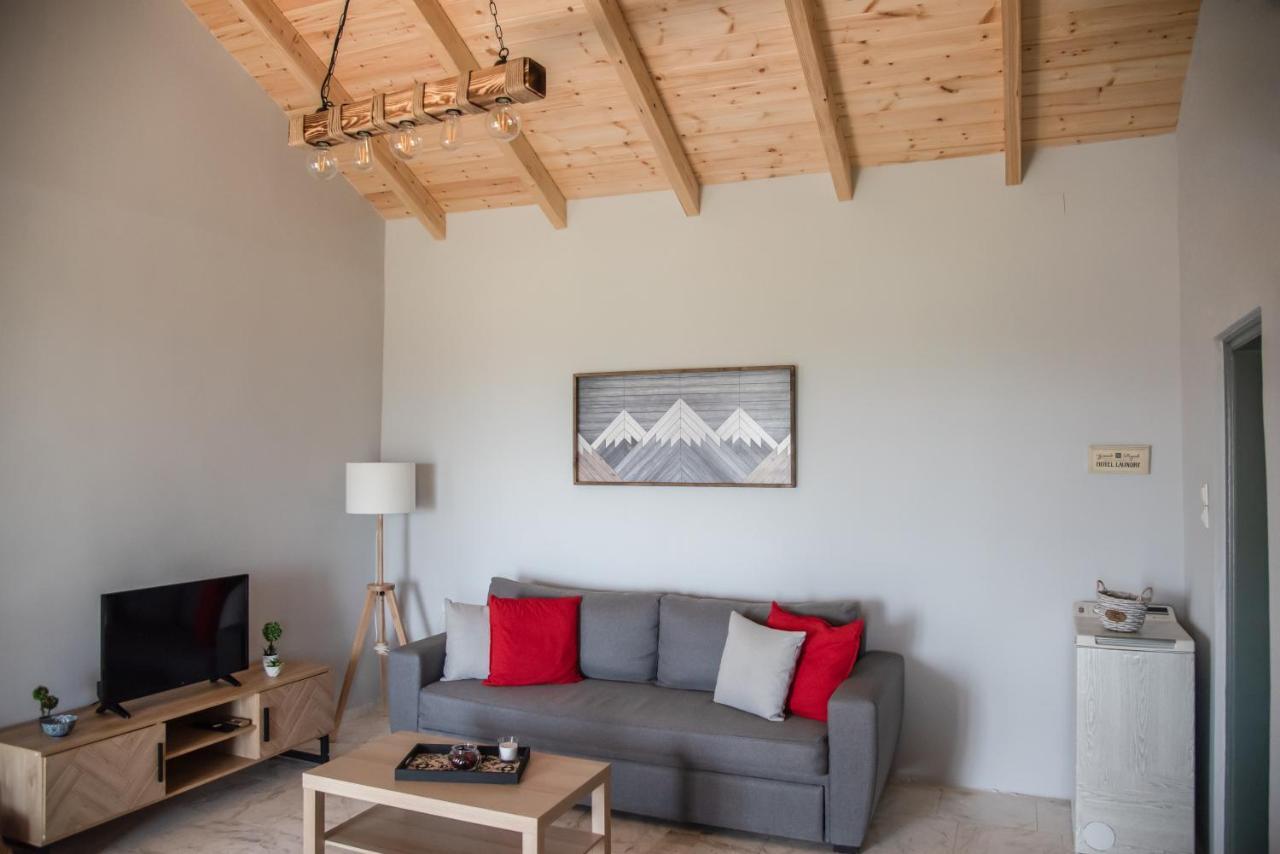 Rena'S Panorama View House Guest House Vovikes ภายนอก รูปภาพ