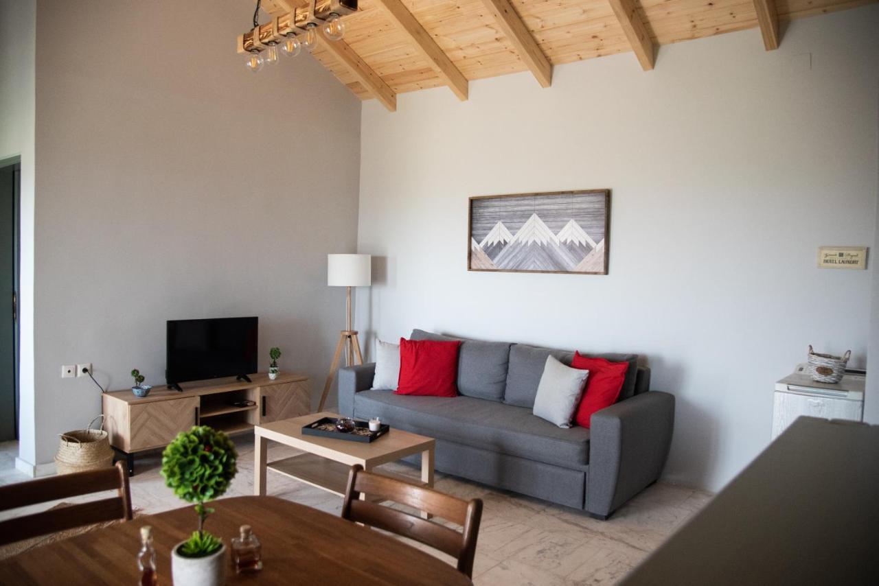 Rena'S Panorama View House Guest House Vovikes ภายนอก รูปภาพ